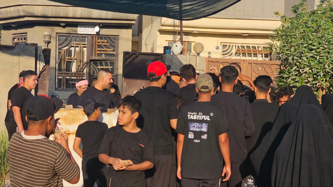 صور: مشاية “بنات الحسن” انطلقت في طويريج