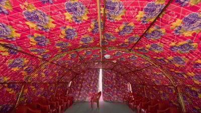 دانیشتوانی گەڕەکی نەورۆز چادریان هەڵدا