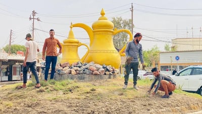 بسبب العواصف وخليجي 25.. اختفت “الدلة” والفناجين من ميدان عفج (صور)