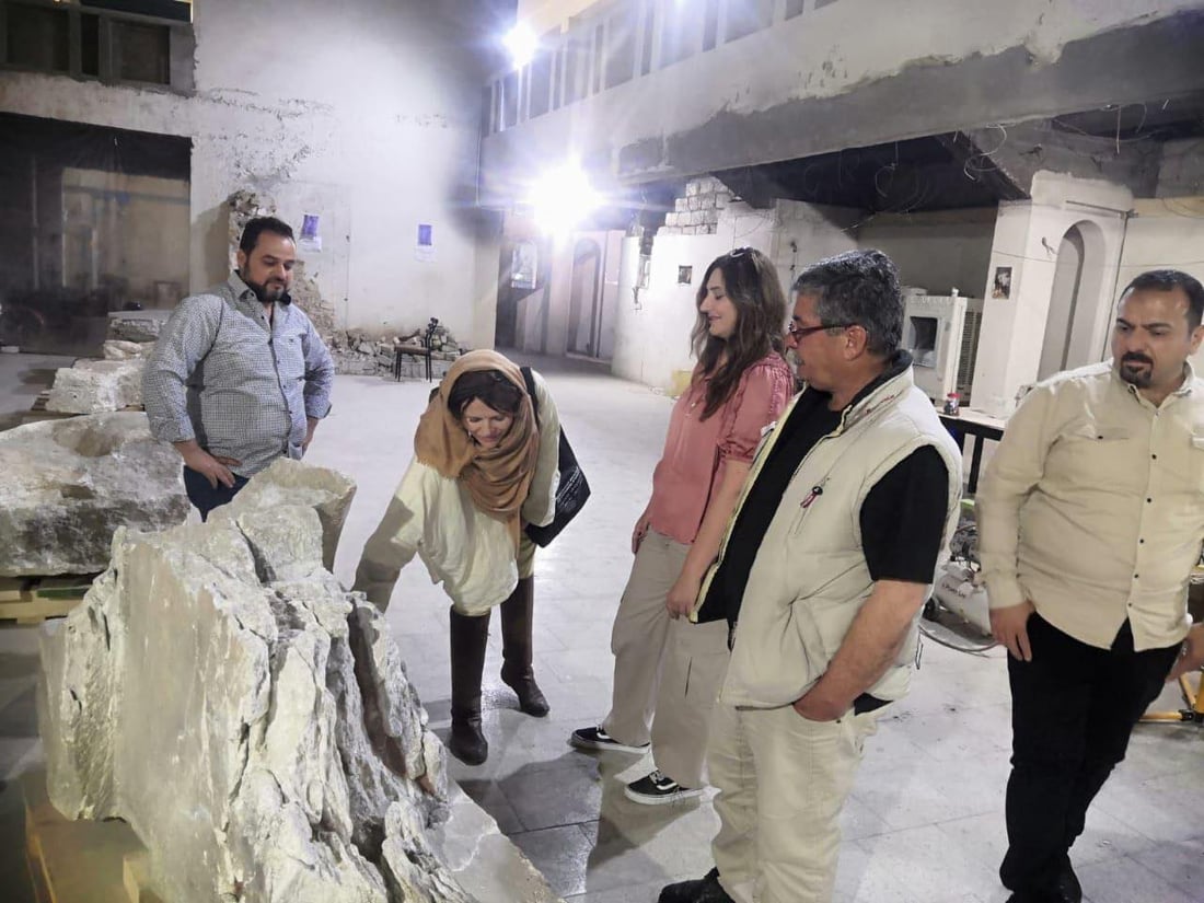 هارڤارد هاتووە پەیکەرە تێکشاوەکانی دەستی داعش چاکبکاتەوە