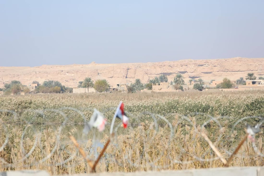 تحصينات واستعدادات عراقية كبيرة على الحدود مع سوريا (صور)