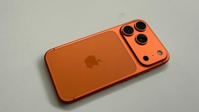 ئایفۆن 17 تەقەی تێكەوت