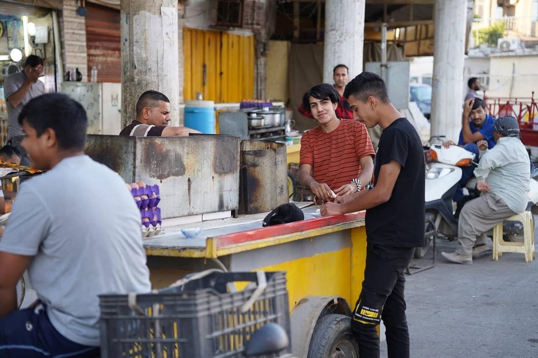 “بالعافية العطلة على الموظفين”.. صور من صباح ساحة العامل وسط الكوت