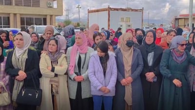 “لەبەر هەژاری وازم لە خوێندن هێنا و ئێستا پاڵپشتی مامۆستایانم”