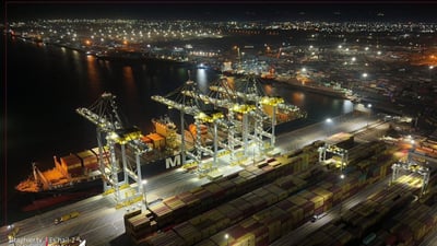 السفن العالمية بحماية البحرية العراقية ونداءات هرمز تشل خور عبد الله