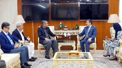 إذاعة باكستان: اتفاق جديد مع العراق.. رفع حصتنا من الزوار ولن يحجز الجوازات