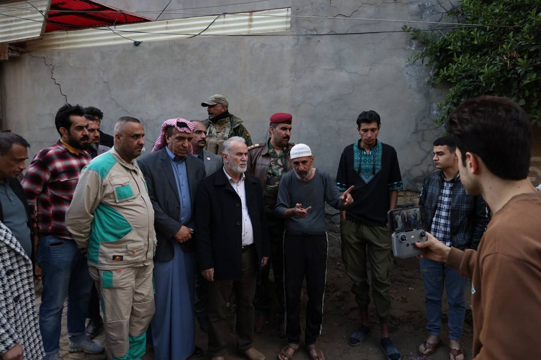 صور: محافظ بغداد الجديد يظهر بين المواطنين في الحسينية ويصدر توجيهات عاجلة