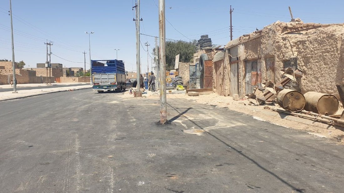 المثنى تتراجع عن ترك عمود الكهرباء الشهير مزروعاً وسط الشارع: سنزيله