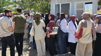 پزیشکان لە سلێمانی؛ داوای دامەزراندن و پلەبەرزکردنەوە دەکەن