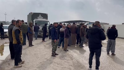 کاسبکارانی عەلوەی کەلار دیسان لەبەردەم بازگەی باوەمەحمود گردبوونەوە