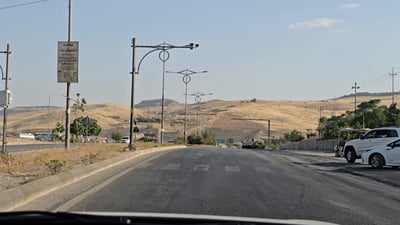 بەوردی بزانە لە کوێوە دەچێتە سەر رێگای دووکان