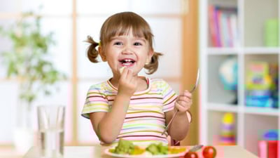 چۆن لە جەژندا خۆراکی تەندروست دەدەیت بە منداڵەکەت؟