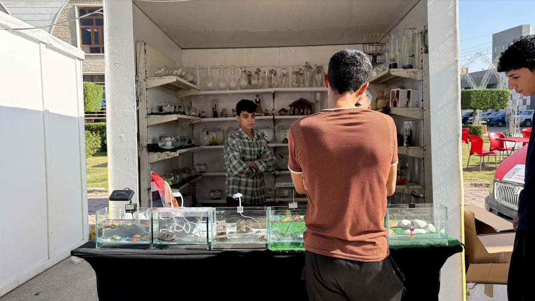 معرض العراق الدولي للكتاب.. كتب وبازارات تجذب الزوار (صور)