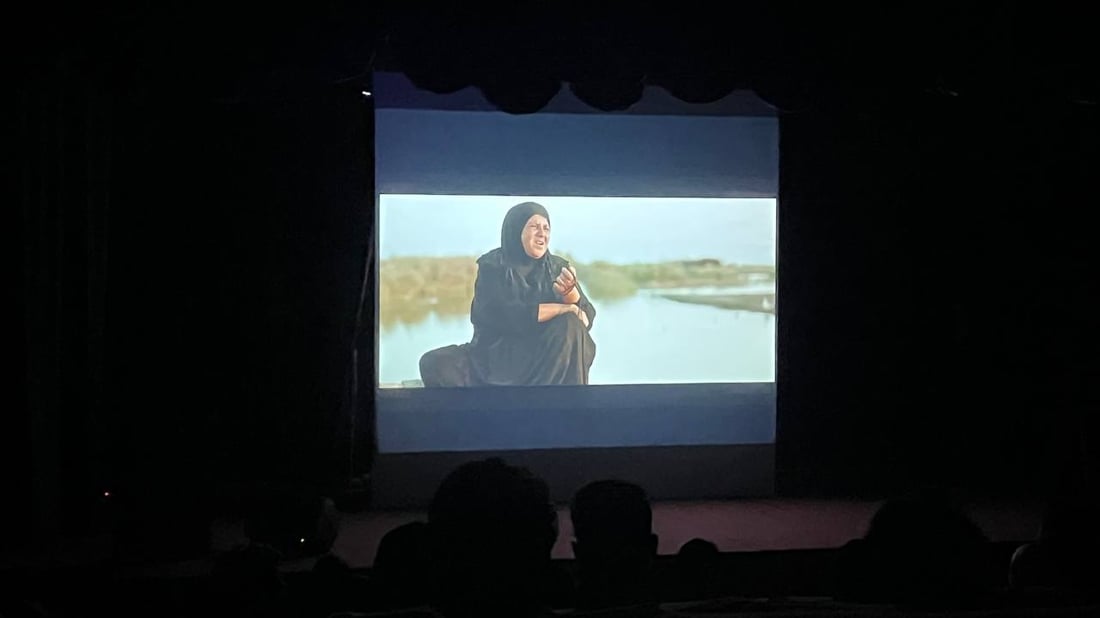 صور من البصرة: 7 أفلام على مسرح شنشل مول تحلم بشباك التذاكر