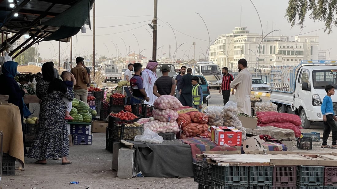 علوة كركوك: الباميا العراقية “مغرورة” بـ4 آلاف.. والمشمش يختفي بسرعة (صور)