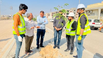 البصرة: نقابة المهندسين تزرع 100 شتلة في حي الموظفين بالتنومة
