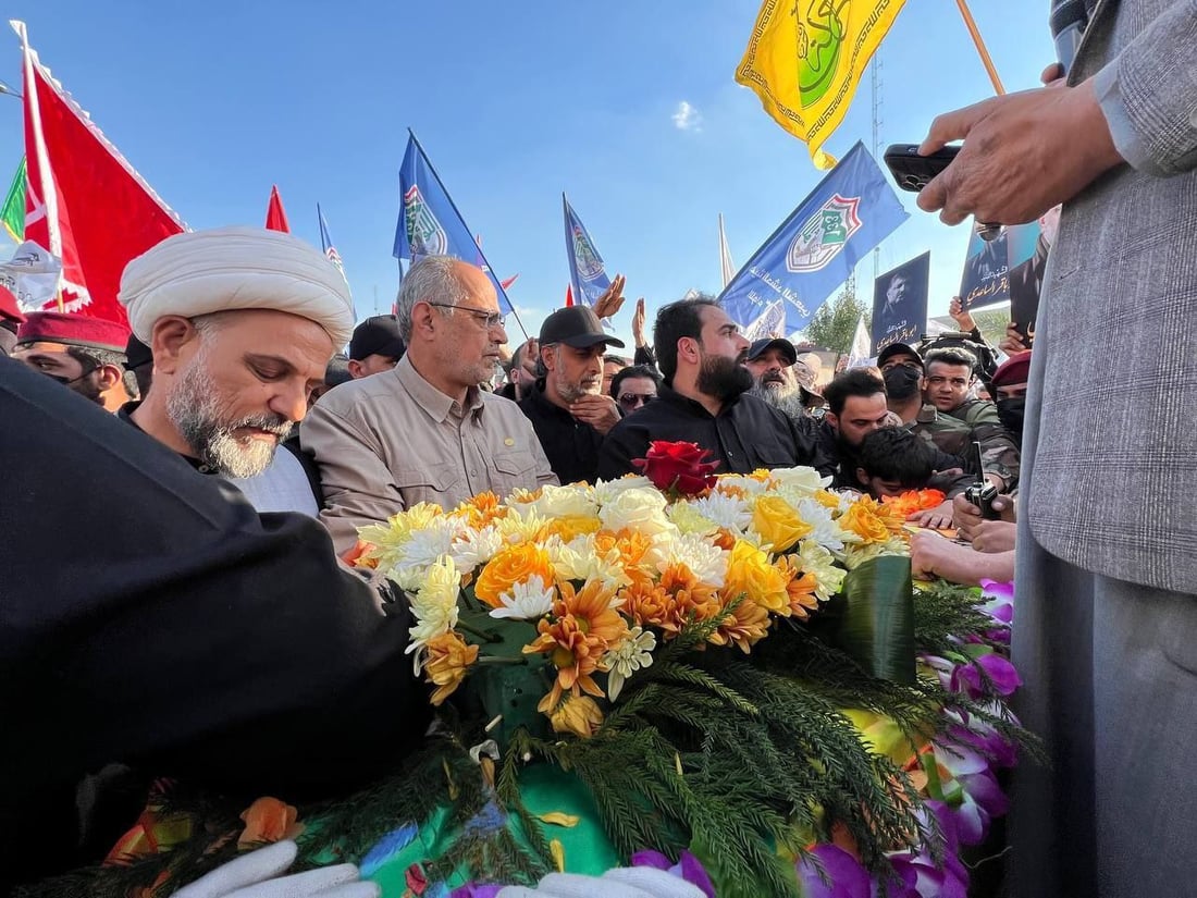 صور: الحشد يشيع “القائد أبو باقر” من أمام مديرية الإعلام
