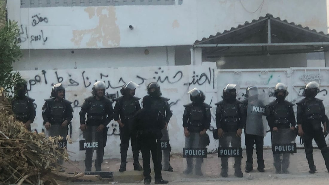 “مغلق باسم الحشد”.. تظاهرة أمام مكتب سجاد سالم في الكوت (صور)
