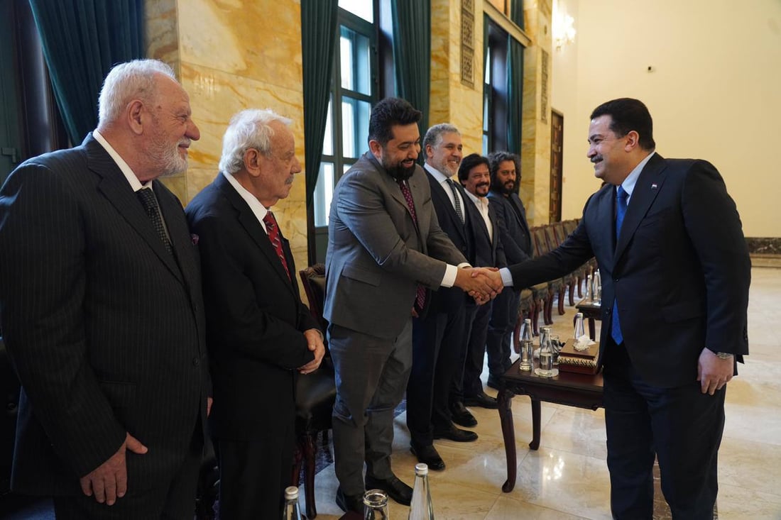 صور: السوداني يجتمع بفناني العراق ويخصص 13 مليار دينار لمشروع فني كبير