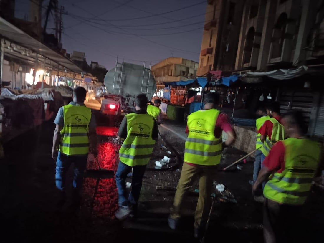 رۆژانى هەینى؛ زبڵ و خاشاک سەنتەرى هەولێر دادەپۆشێت