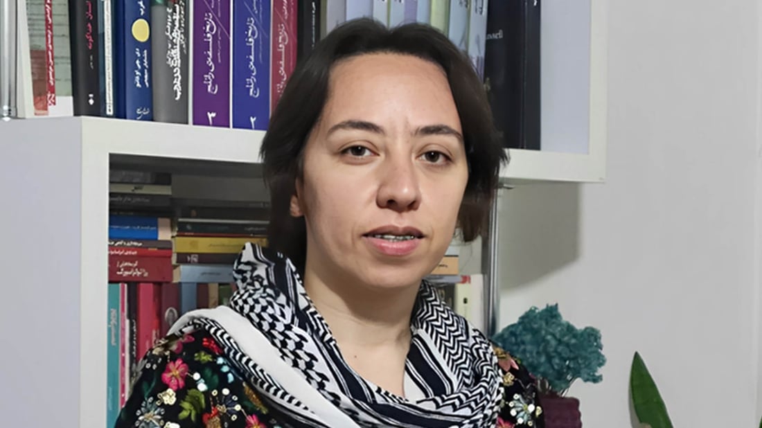 مامۆستایەکی زمانی کوردی لە رۆژهەڵات 11 ساڵ زیندانی دەکرێت