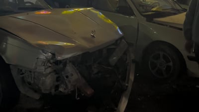 خۆی کێشا بە سێ ئۆتۆمبێلدا و رایکرد