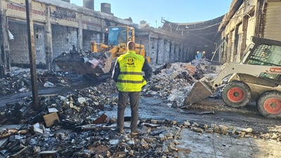 تا دوو رۆژی دیکە پرۆسەی فڕێدانی پاشماوەی سووتاوی بازاڕی لەنگە بەردەوام دەبێت