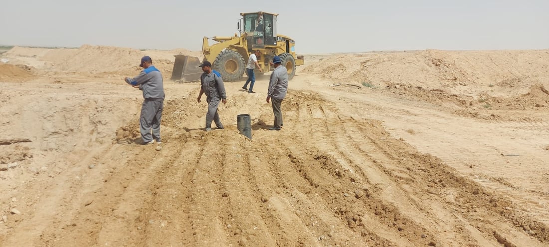 بمعدات تحفظ الخزين الجوفي.. صور من تجفيف بحيرات الأسماك المتجاوزة في 3 مدن