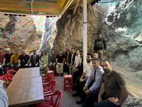 دەستەی گەشتوگوزار بۆ شوێنە گەشتیارییەکانی زاخۆ: رێزی ز...