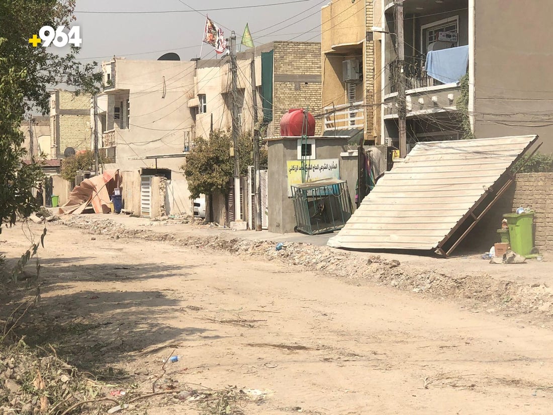 المهلة انتهت ولا تفاهم بعد الآن.. البلدية ترفع تجاوزات حي العامل بالشفلات (صور)