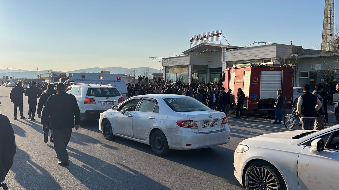 +964صورة من منصة (شبكة): 