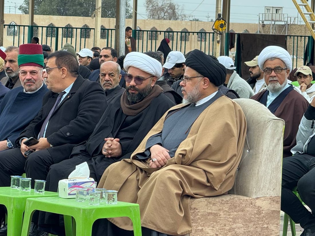 صور: الزبير ترفع الراية السوداء فوق خطوة الإمام علي حزناً على الإمام الكاظم