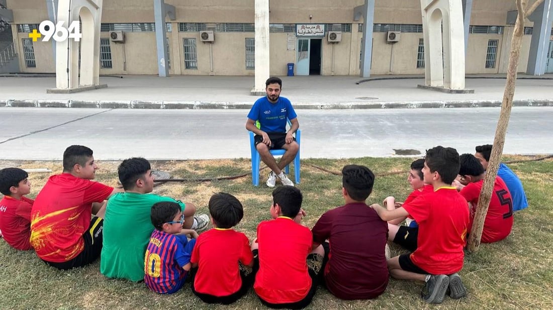 شهرة فتيان الطاولة في الكوت بلغت الصين.. لكن الملعب بلا كهرباء! (صور)