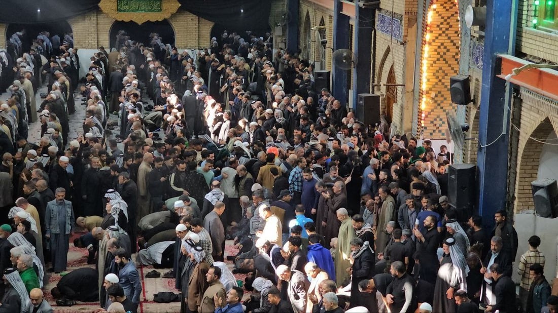 صور: حشود كبيرة في ذكرى وفاة الإمام القاسم.. وأهل المدينة يفتحون بيوتهم