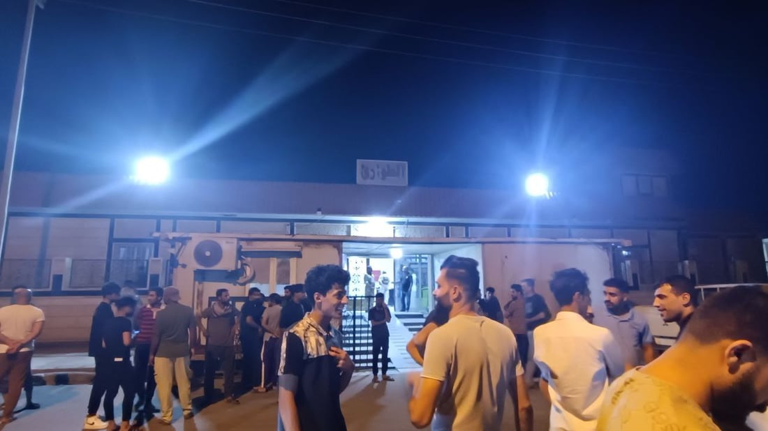 صور من أمام المستشفى.. نكبة تحلّ بعائلة في الفاو والتحقيقات تشير إلى مولدة كهرباء