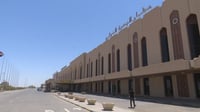 مدير يتسلم وآخر يُعفى.. تغييرات متلاحقة في مطار البصرة (...