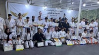 إنشاء أكاديمية 