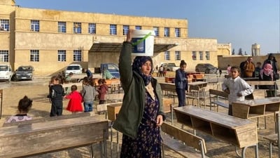 تورکیا رێگری لە چوونی هاوکارییە مرۆییەکان بۆ ناو شاری کۆبانێ دەکات