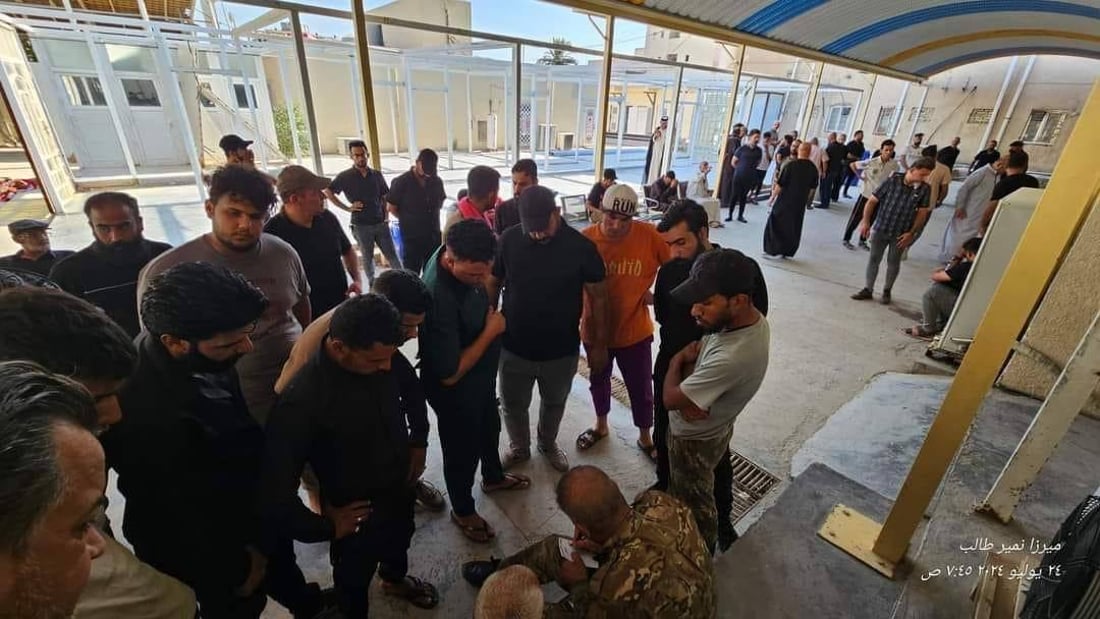 صور: غواصو سرايا السلام ينتشلون جثة طفل من نهر الديوانية