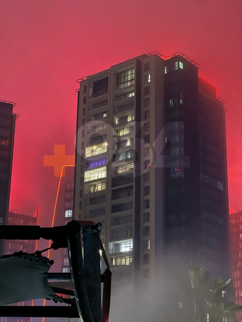 شەوێک پێش هێرشەکەی هەولێر ئاسمانی ئیمپایەر سوور بووە