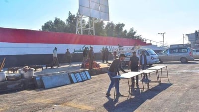 صور: التيار يجهّز الولائم وأعلام العراق في الديوانية تلبية لدعوة الصدر
