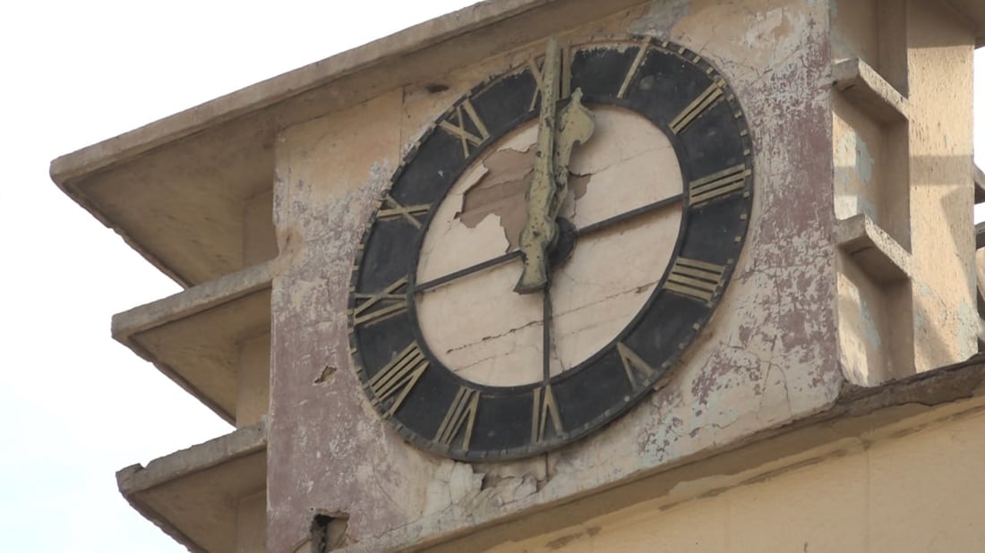 صور: خارج صلاحيات البلدية.. “بك بن” الحلة تحتضر بعد 72 عاماً على إنشائها