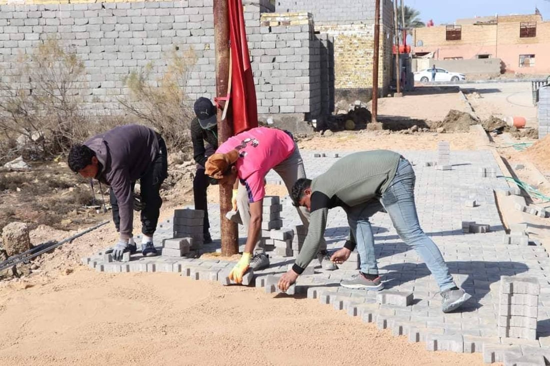 صور: “المُقرنص” يكسو أرصفة منطقة الحسين في قضاء الحي