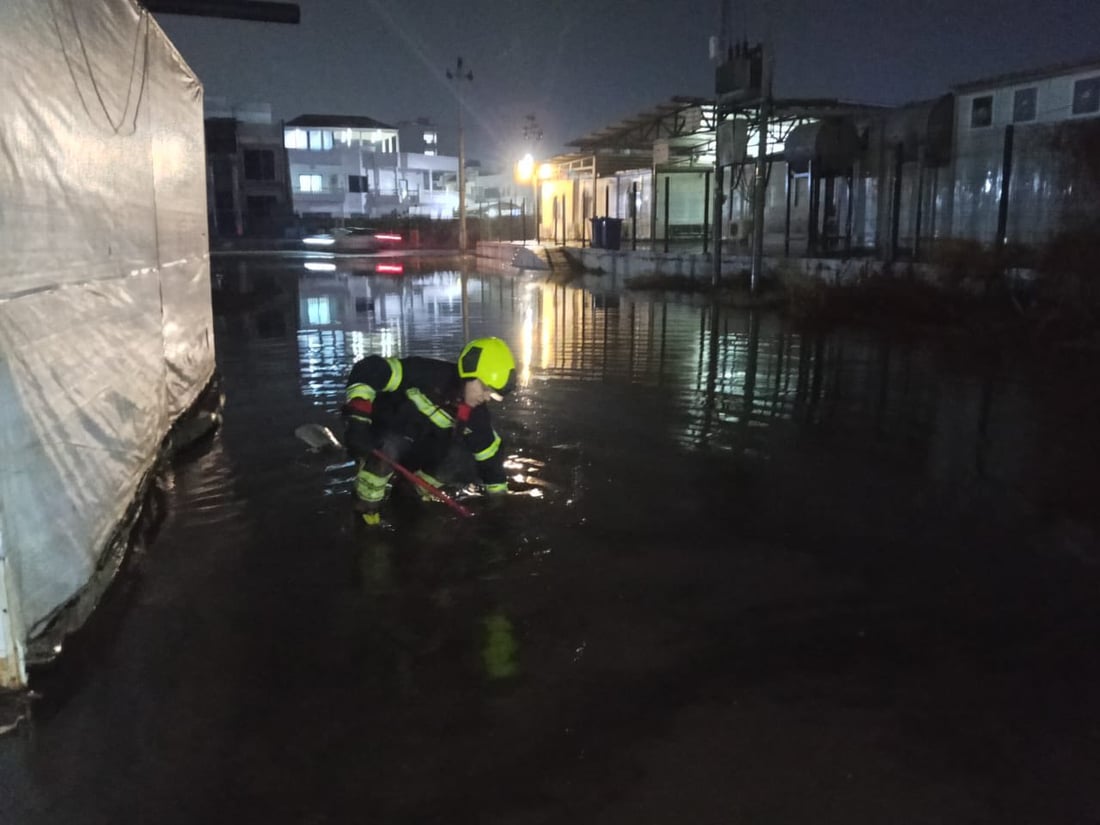 لە زاخۆ لافاو زیانی بە ژمارەیەک ئۆتۆمبێل و خانوو گەیاند