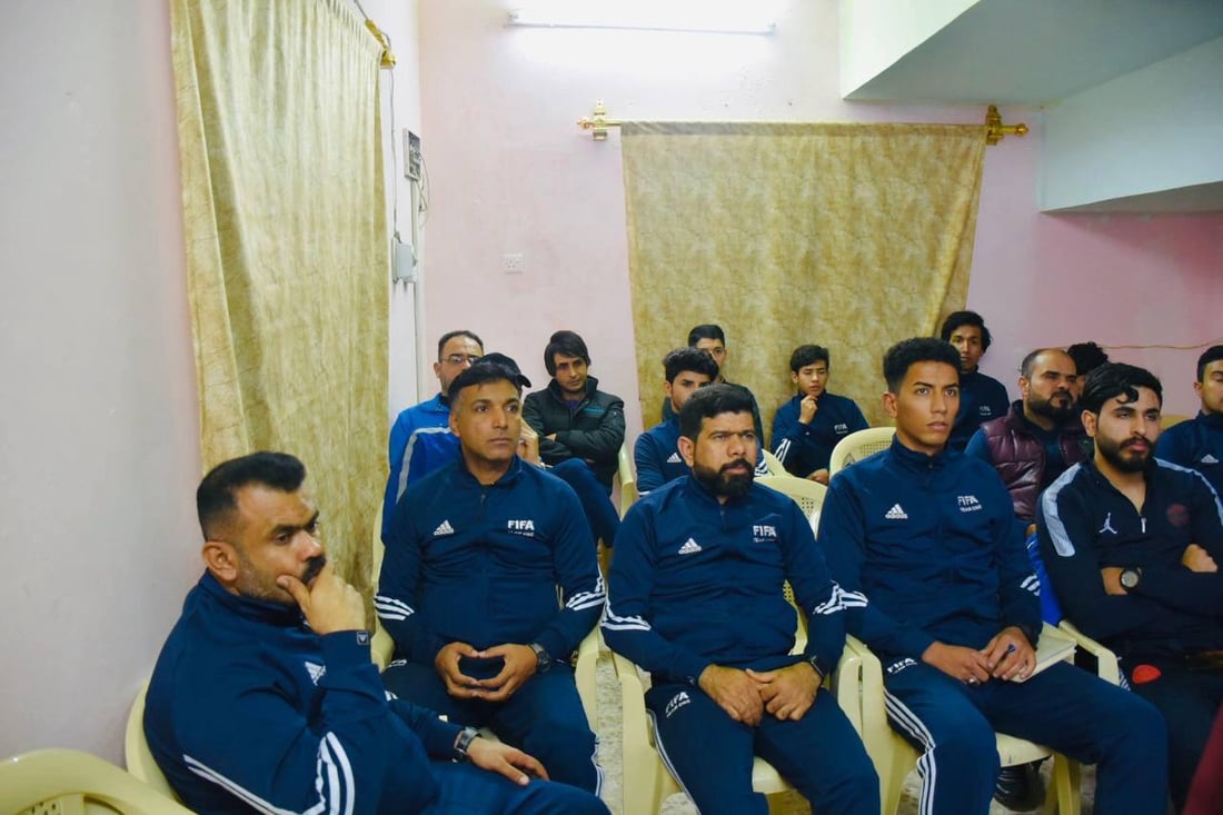 صور: الحكم البصري البارز حسين فلاح يدرّب الشباب في خور الزبير 3 أيام