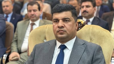 فيديو: ميثم الشهد يتولى رسمياً مهام محافظ الديوانية