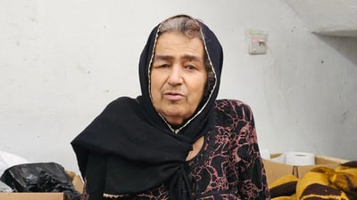 تا توانی خزمەتی ئاژەڵی بێلانەی کرد و ئێستاش نەخۆشە و بە تەنیا لە ماڵ کەوتووە