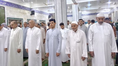 قلعة صالح صلت العيد في الجامع الكبير ودعت للابتعاد عن فتن الدنيا (صور)