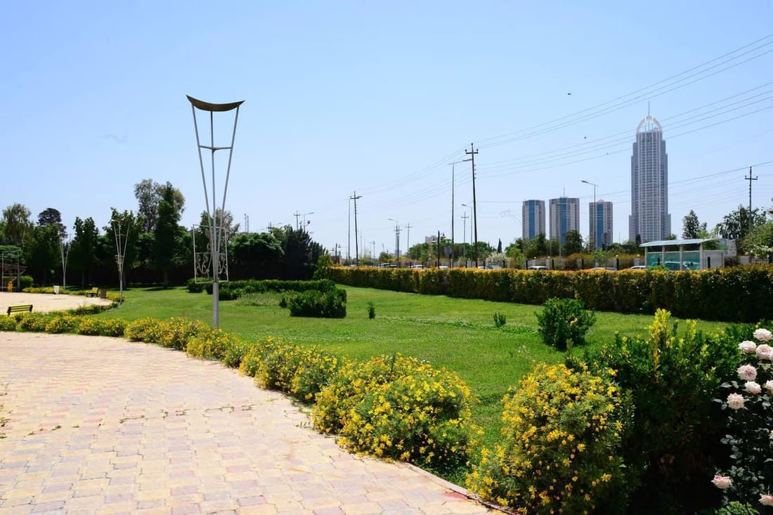 صور: منتزه “كل كند” وسط أربيل يتزين بأكثر من 9000 شجرة و 20 نوعاً من الأزهار