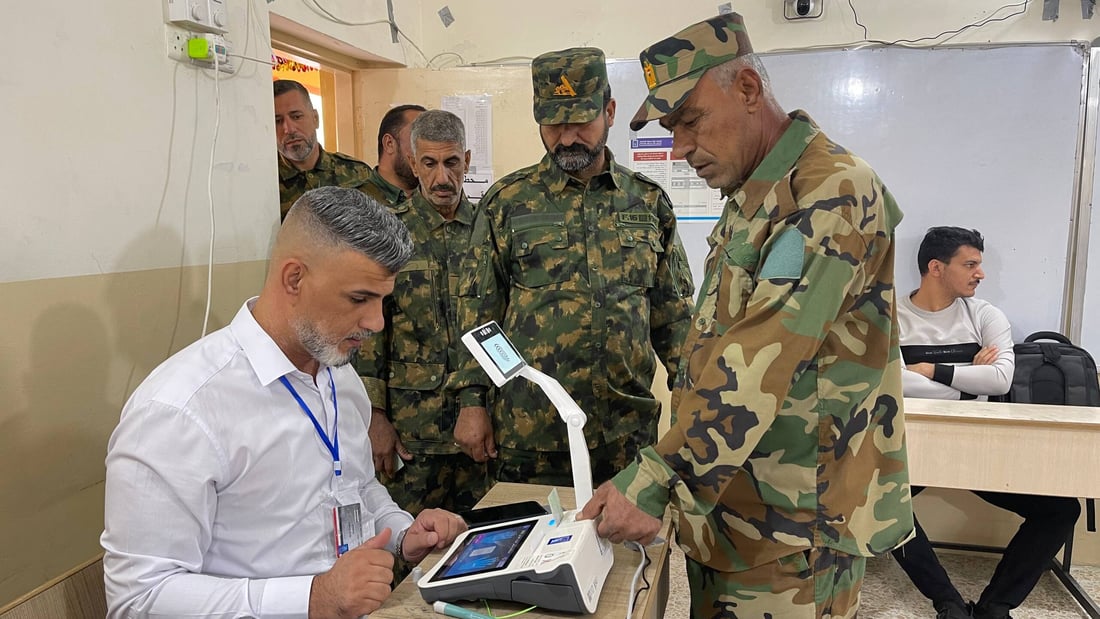Special voting underway across Iraq as security personnel and displaced voters cast ballots
